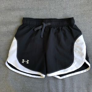 Under Armour girls shorts